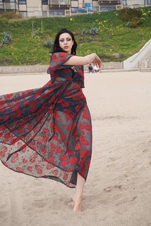 Malia Arrayah feet photo 19