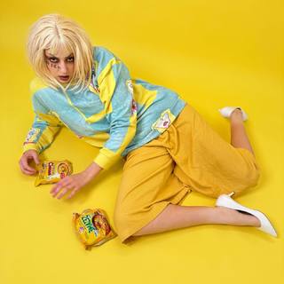 Malia Arrayah feet photo 19