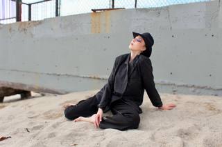 Malia Arrayah feet photo 14