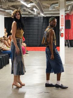 Malia Arrayah feet photo 12