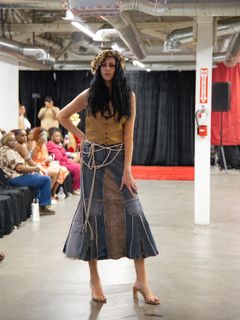 Malia Arrayah feet photo 5