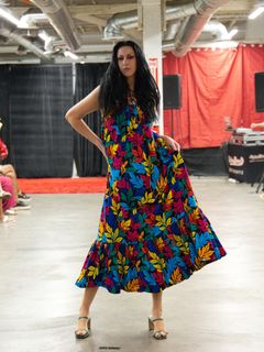 Malia Arrayah feet photo 3