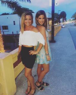 Malia White feet photo 14