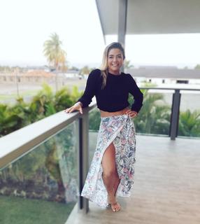 Malia White feet photo 18