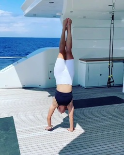 Malia White feet photo 15