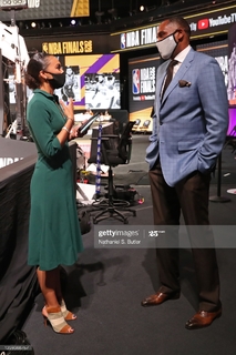Malika Andrews feet photo thumbnail