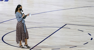 Malika Andrews feet photo thumbnail