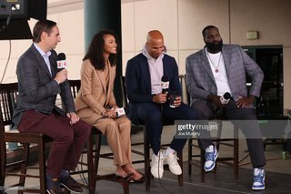Malika Andrews feet photo thumbnail