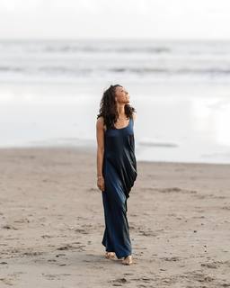Malika Andrews feet photo thumbnail