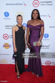 Malika Andrews feet photo thumbnail