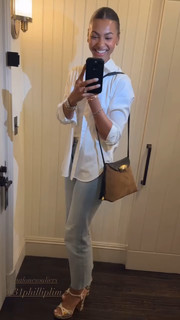 Malika Andrews feet photo thumbnail