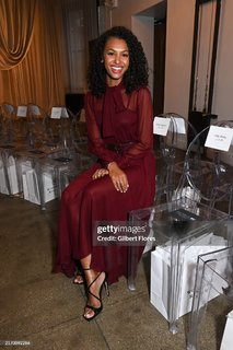 Malika Andrews feet photo thumbnail