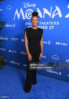 Malika Andrews feet photo thumbnail