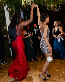 Malika Andrews feet photo thumbnail