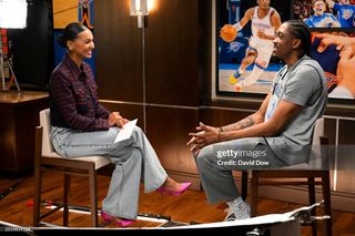 Malika Andrews feet photo thumbnail