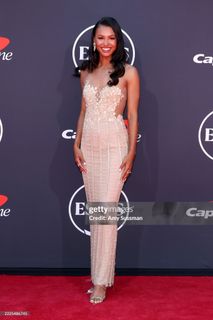 Malika Andrews feet photo thumbnail