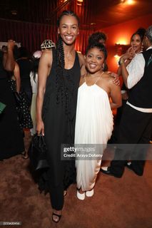 Malika Andrews feet photo thumbnail