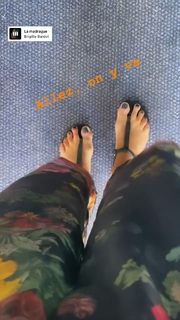 Malika Ayane feet photo 4