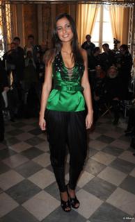 Malika Ménard feet photo thumbnail