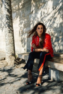 Malika Ménard feet photo thumbnail