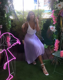 Malika Ménard feet photo thumbnail