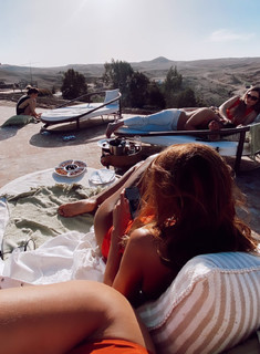 Malika Ménard feet photo thumbnail