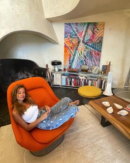 Malika Ménard feet photo thumbnail