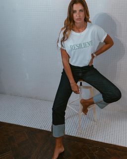 Malika Ménard feet photo thumbnail