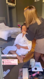 Malika Ménard feet photo thumbnail