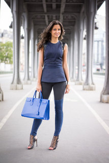 Malika Ménard feet photo thumbnail