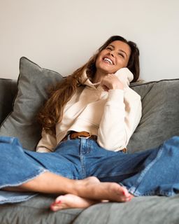 Malika Ménard feet photo thumbnail