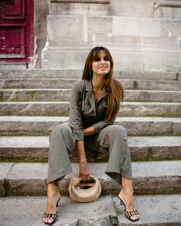 Malika Ménard feet photo thumbnail