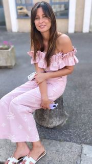 Malika Ménard feet photo thumbnail