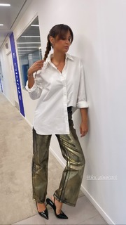 Malika Ménard feet photo thumbnail