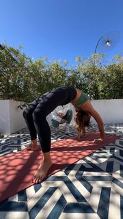 Malika Ménard feet photo thumbnail