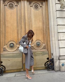 Malika Ménard feet photo thumbnail