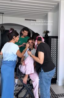 Malika Ménard feet photo thumbnail