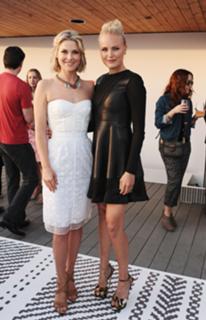 Malin Akerman feet photo thumbnail