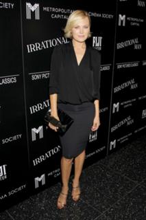 Malin Akerman feet photo thumbnail