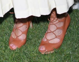 Malin Akerman feet photo thumbnail