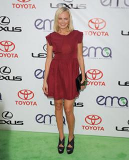 Malin Akerman feet photo thumbnail