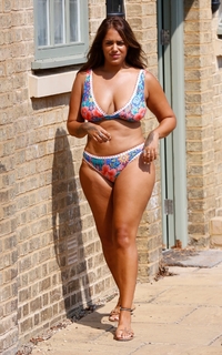 Malin Andersson feet photo 2