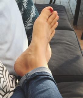 Malin Wollin feet photo 16