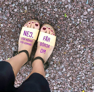 Malin Wollin feet photo 7