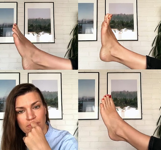 Malin Wollin feet photo 5