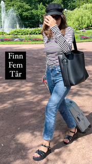 Malin Wollin feet photo 8