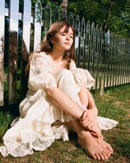 Malina Pauli Weissman feet photo 19
