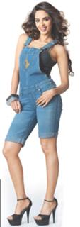 Mallika Sherawat feet photo thumbnail