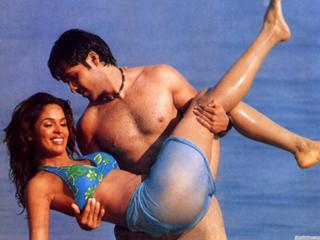 Mallika Sherawat feet photo thumbnail