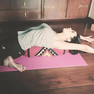 Mallika Sherawat feet photo thumbnail